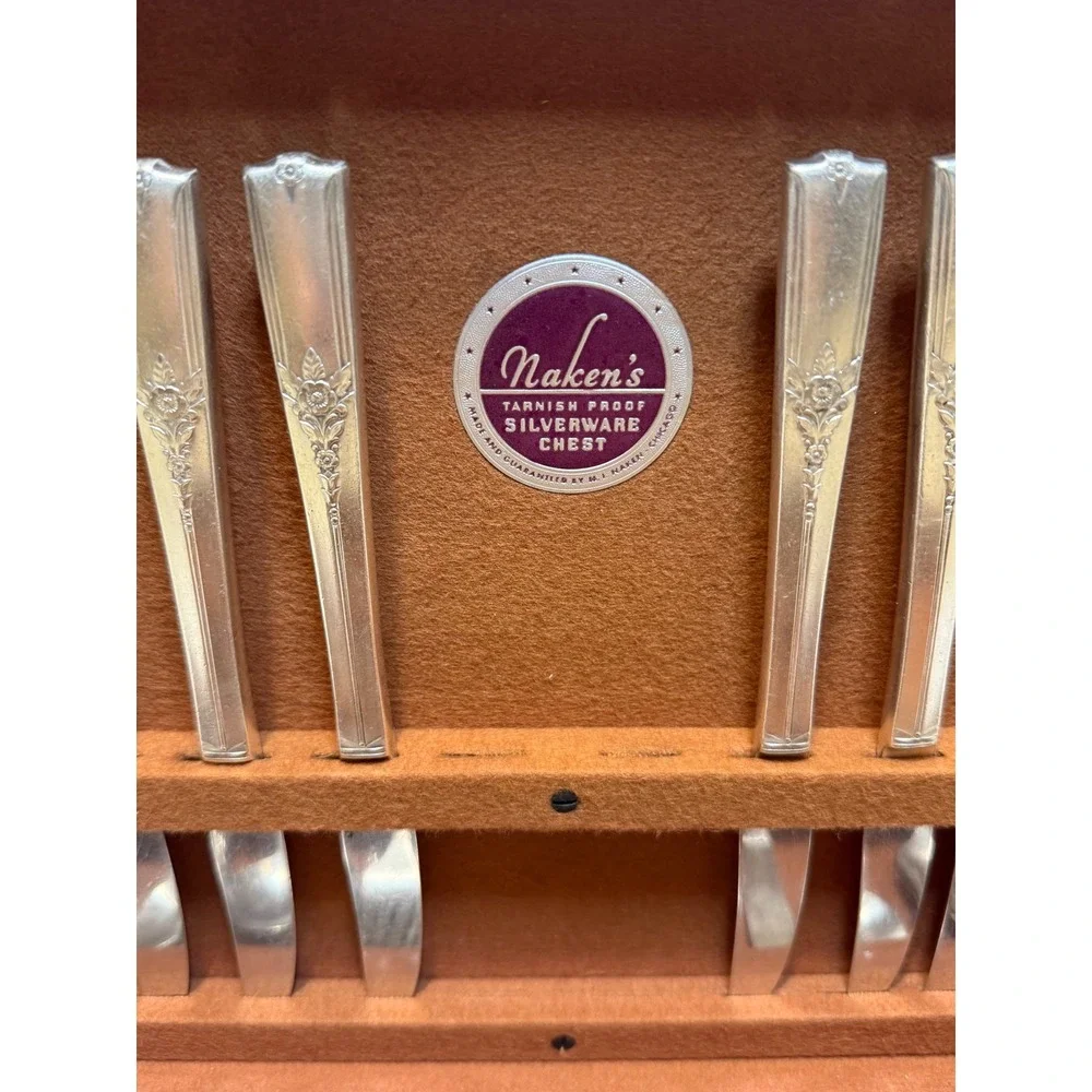 Vintage Silver Plated Flatware Set 36pc Floral Pattern Naken Tarnish Proof Chest